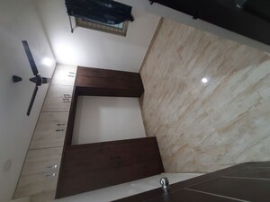 Room in 3 BHK Apartment at Pragathi Nagar – for Rent