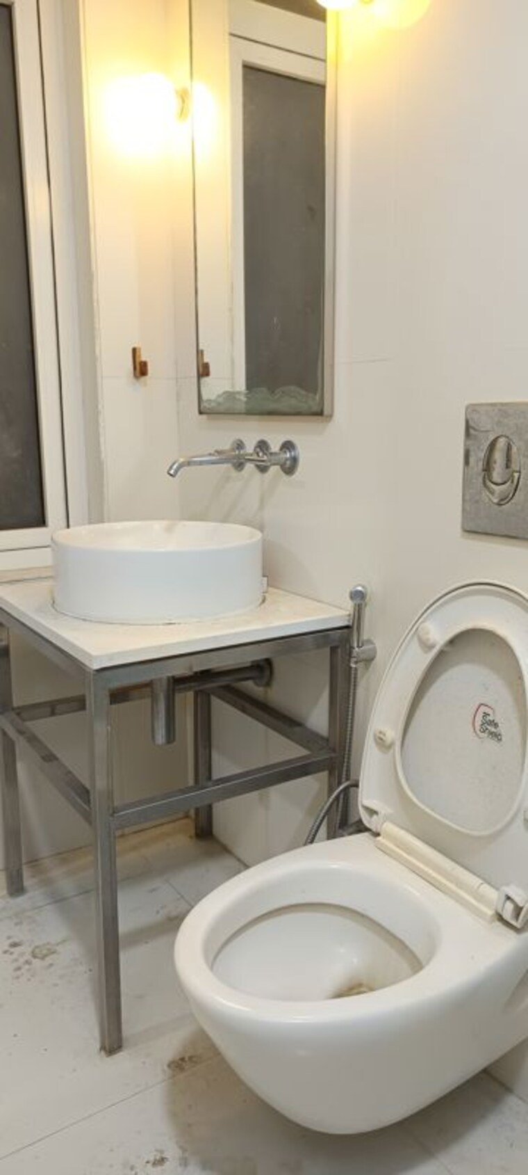 Bathroom, lodha-fiorenza 3 Bedroom 1100 Sq.Ft. Apartment In Goregaon East Mumbai 10583514