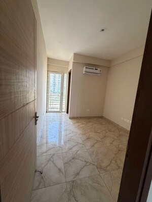 Room in 2 BHK Builder Floor at Sector 95 – for Rent