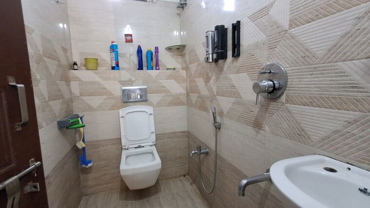 Bathroom, kapra 3 Bedroom 1500 Sq.Ft. Apartment In Kapra Hyderabad 10583523
