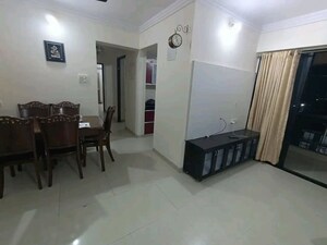 Living Room in 2.5 BHK Apartment at Dosti Oro 67, Kandivali West – for Sale