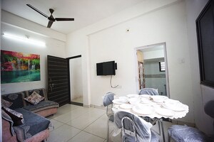 Team Area in 3 BHK Apartment at Maninagar – for Sale