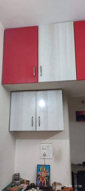 Room in 2 BHK Apartment at Sonigara Kesar, Wakad – for Rent