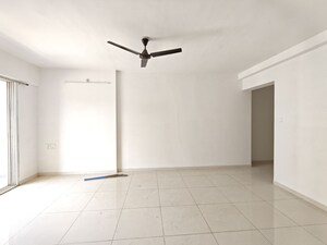 Room in 3 BHK Apartment at Godrej Emerald, Ghodbunder Road – for Rent