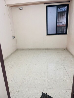 Room in 2 BHK Apartment at Meridian Mystic, Nerul Sector 27 – for Sale