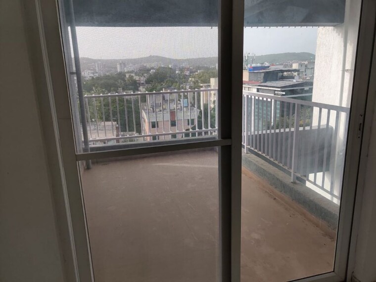 Terrace, gokhale-anuprita 3 Bedroom 1238 Sq.Ft. Apartment In Dahanukar Colony Pune 10583620