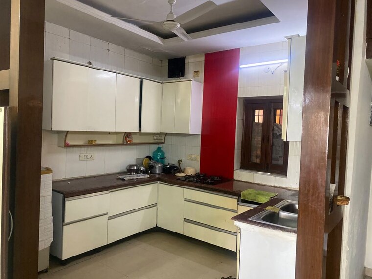 Kitchen, ip extension 3 Bedroom 1450 Sq.Ft. Apartment In Ip Extension Delhi 10583631