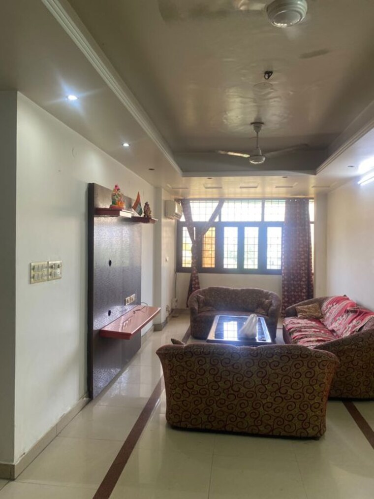 Living Room, ip extension 3 Bedroom 1450 Sq.Ft. Apartment In Ip Extension Delhi 10583631