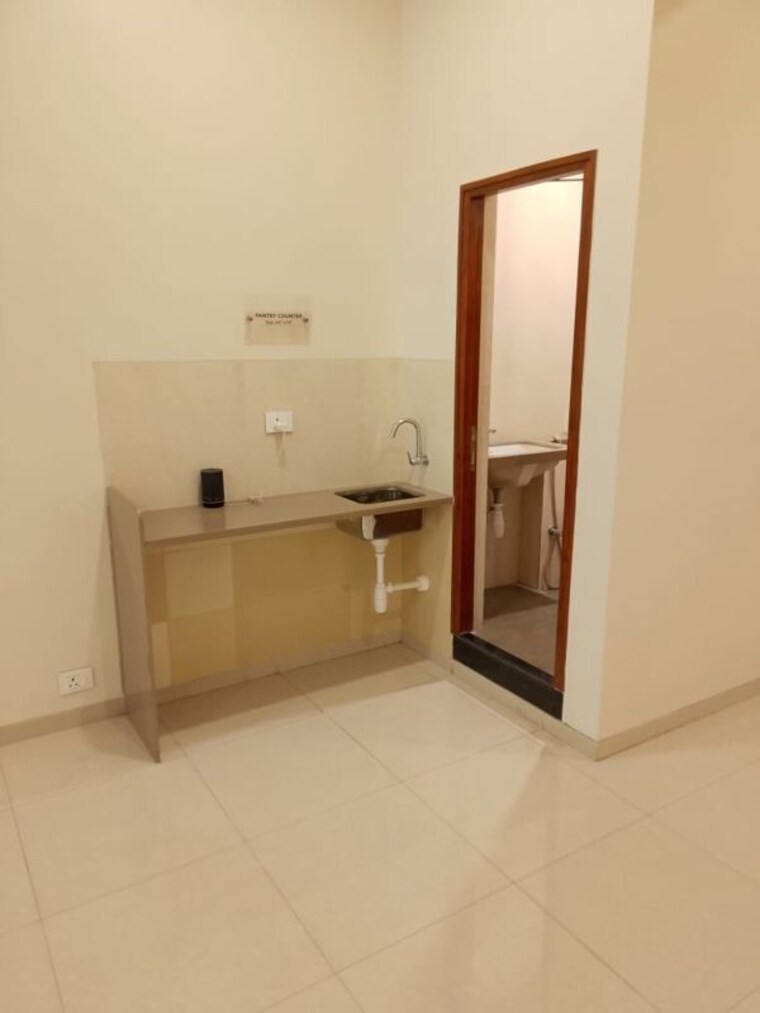 Room, kalpataru-summit Commercial Office Space 455 Sq.Ft. In Mulund West Mumbai 10583655