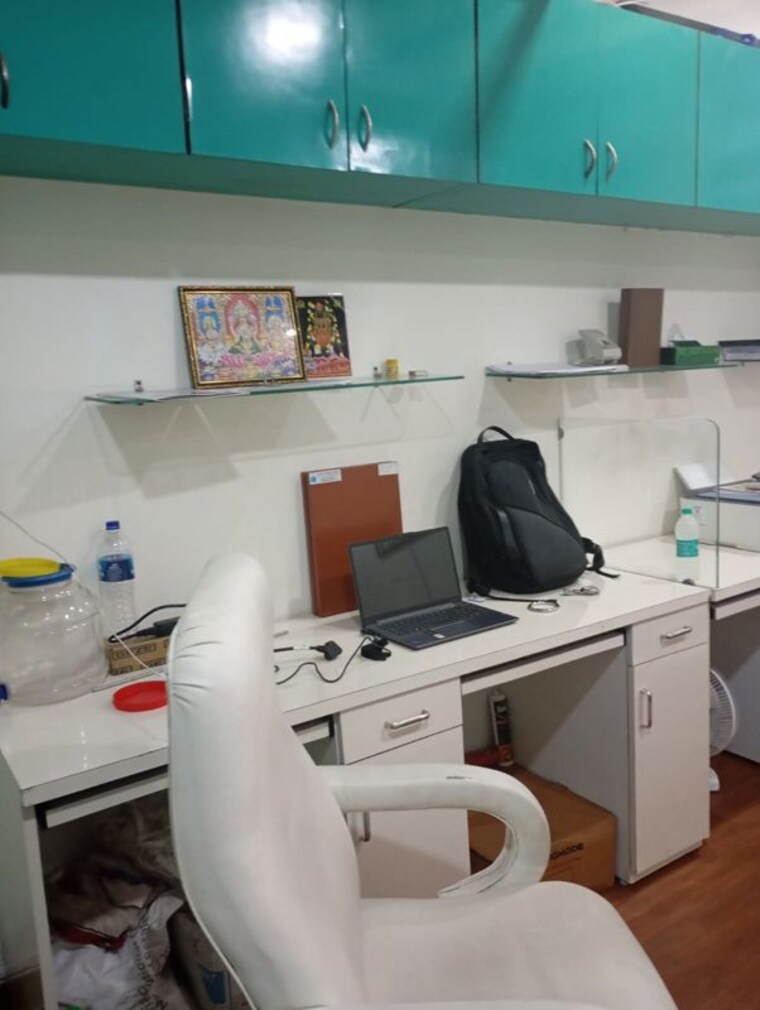 Team Area, haware-fantasia Commercial Office Space 456 Sq.Ft. In Vashi Sector 28 Navi Mumbai 10583660