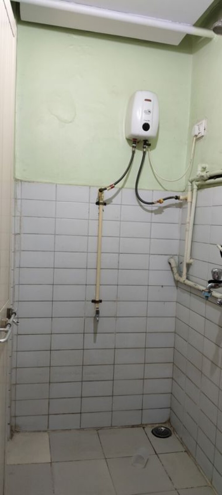Bathroom, safal-complex 1 Bedroom 530 Sq.Ft. Apartment In Nerul Navi Mumbai 10583653