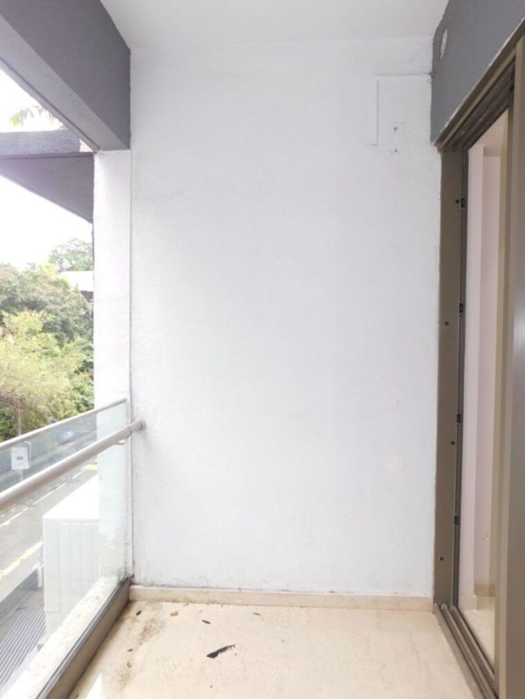 Balcony, bandra west 3 Bedroom 1065 Sq.Ft. Apartment In Bandra West Mumbai 10583681
