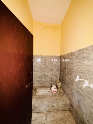 Washroom in 1 RK Independent House at Galaxy Apartments Sector 49, Sector 49 – for Rent