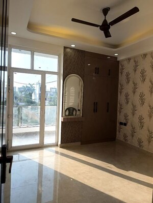 Building Lobby in 5 BHK Independent House at RWA Apartments Sector 20, Sector 20 – for Sale