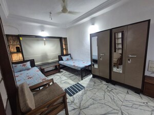 Bedroom in  Pg at Kurla West – for Rent