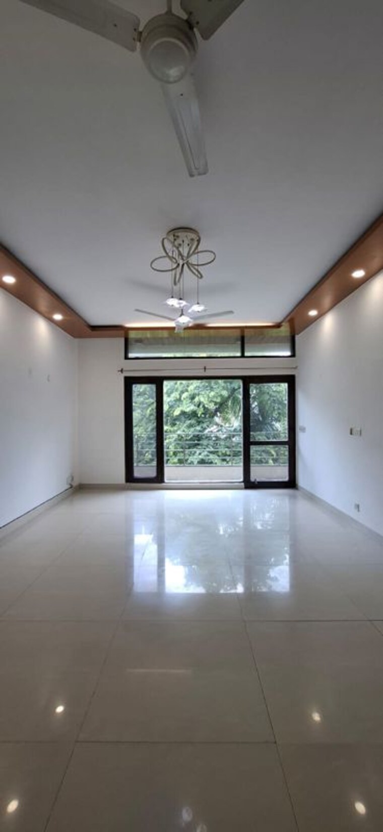 Room, defence colony 3 Bedroom 2925 Sq.Ft. Builder Floor In Defence Colony Delhi 10583723