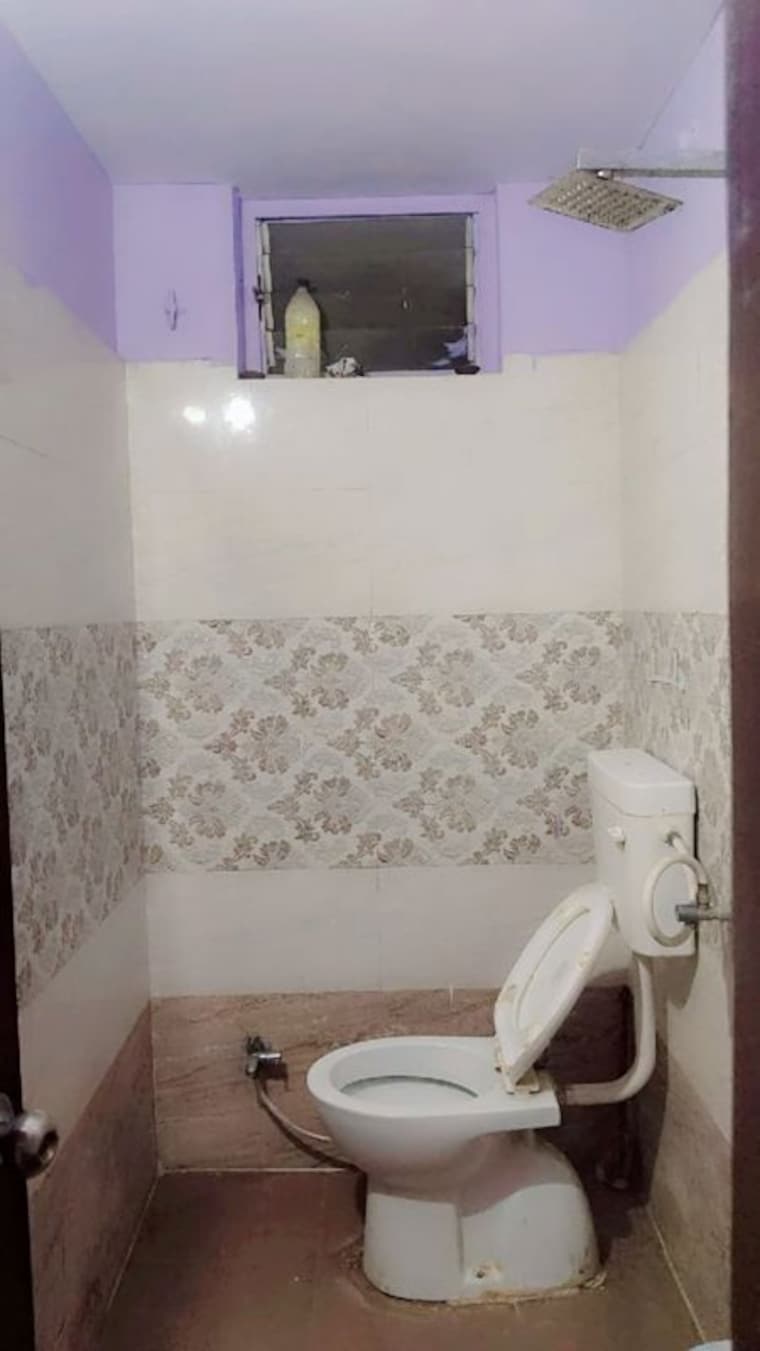 Bathroom, niranjanpur 1 Bedroom 580 Sq.Ft. Apartment In Niranjanpur Indore 10583701