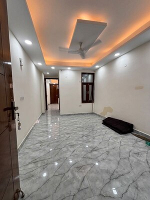 1 BHK Apartment For Rent in Saket