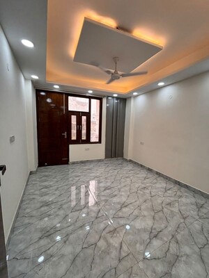 Bedroom in 1 BHK Apartment at Saket – for Rent