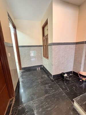 Staircase in 1 BHK Apartment at Saket – for Rent