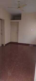 1 BHK + Store Room 450 Sq.Ft. Builder Floor in Trilochan Residency