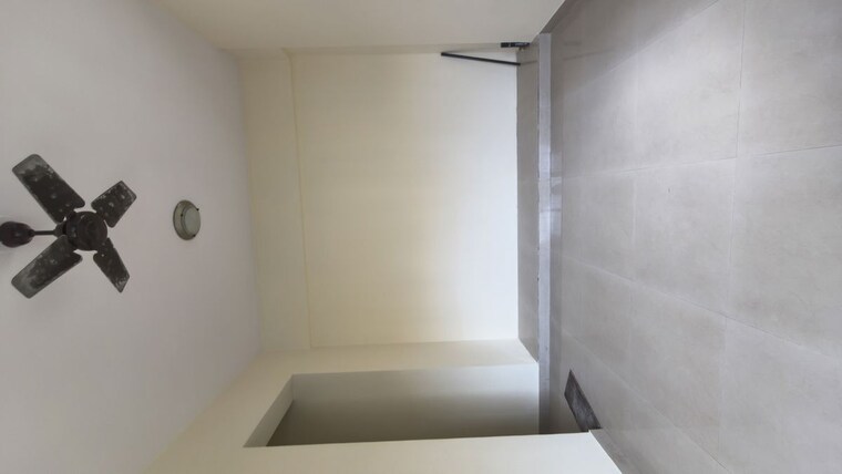 Room, lake-pleasant 2 Bedroom 750 Sq.Ft. Apartment In Powai Mumbai 10583768