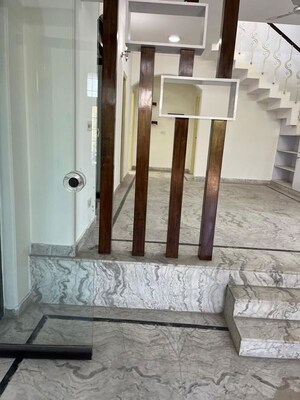 Staircase in 4 BHK Builder Floor at Dlf Phase iv – for Rent