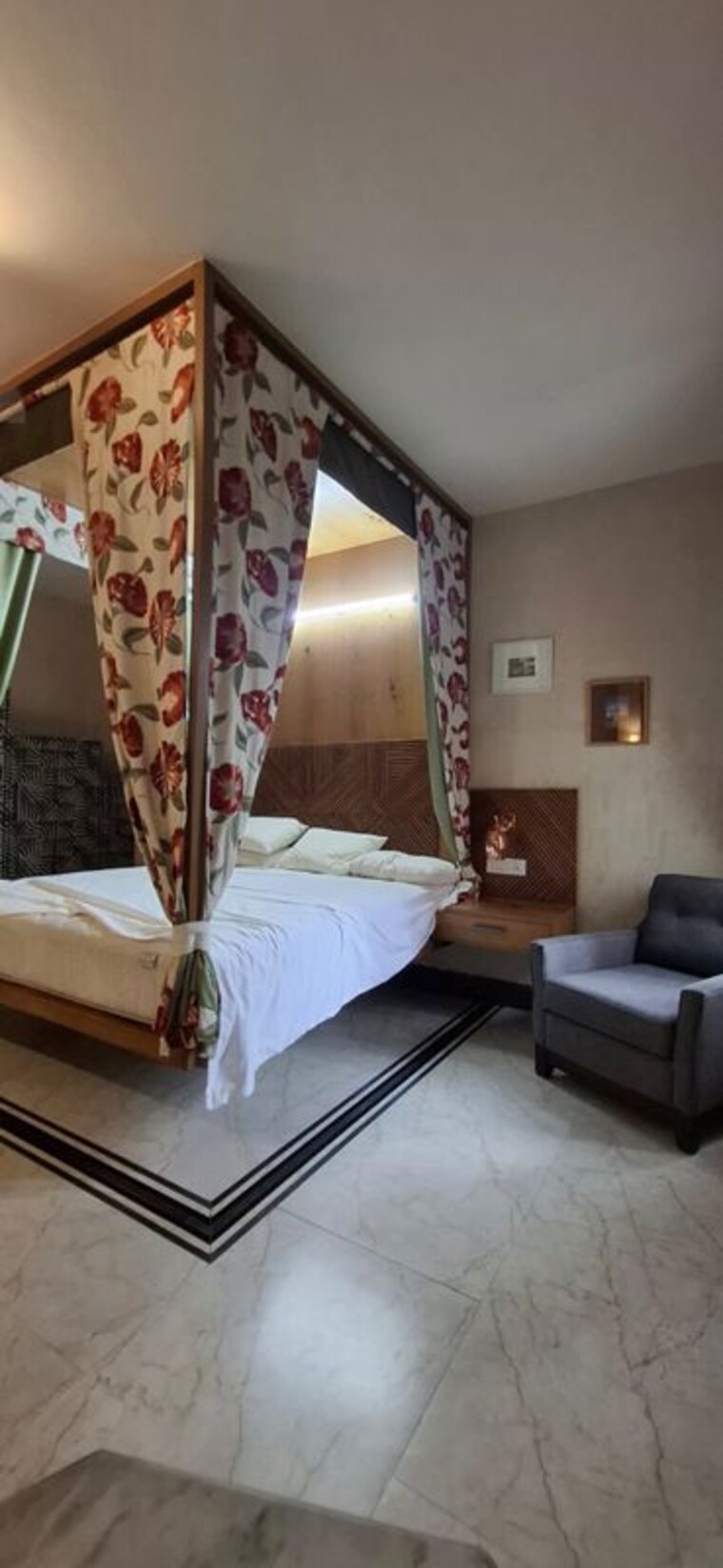 Bedroom, defence colony 4 Bedroom 3600 Sq.Ft. Builder Floor In Defence Colony Delhi 10583784