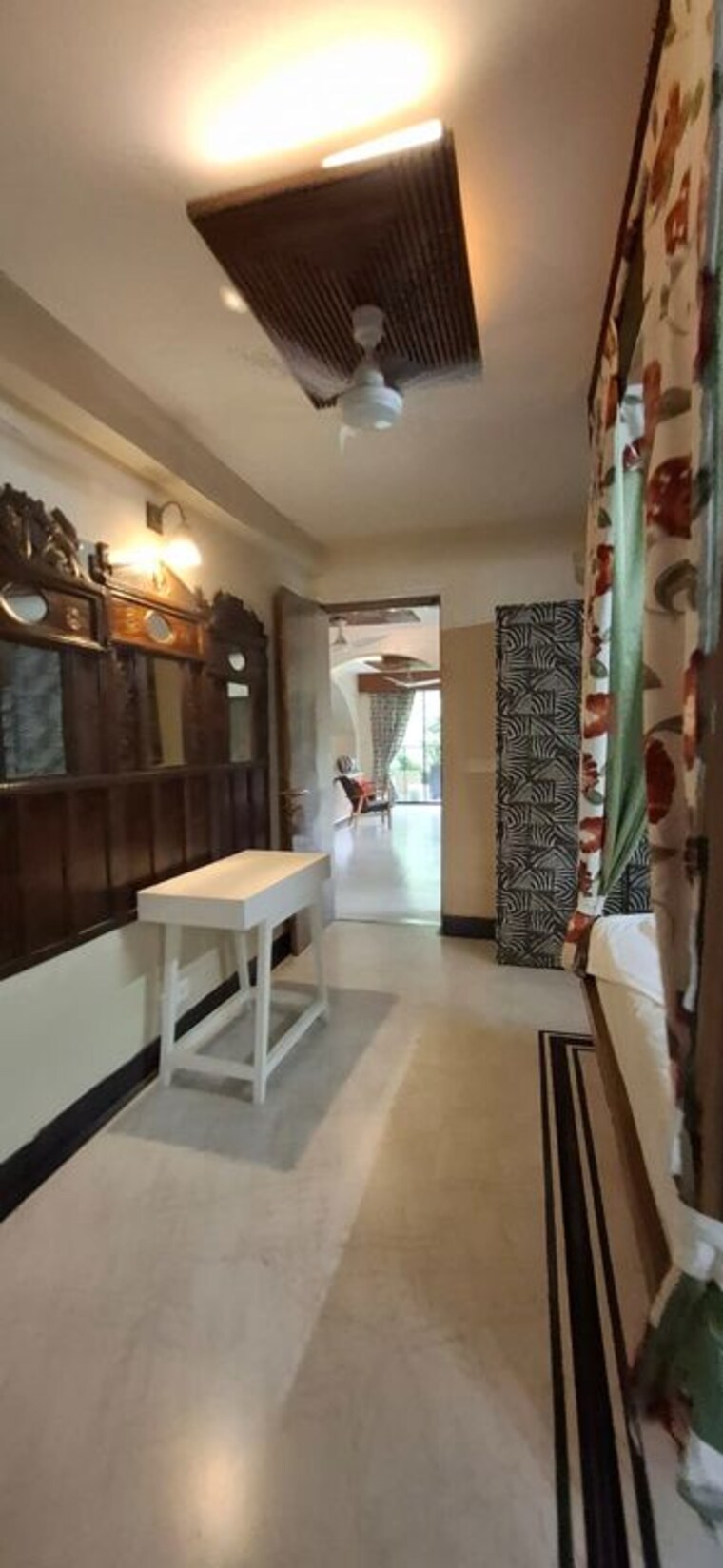 Living Room, defence colony 4 Bedroom 3600 Sq.Ft. Builder Floor In Defence Colony Delhi 10583784