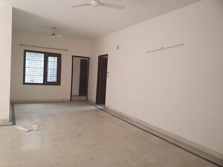 Room, sector 49 4 Bedroom 500 Sq.Yd. Builder Floor In Sector 49 Gurgaon 10583797