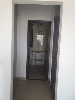 Building Lobby in 4 BHK Builder Floor at Sector 49 – for Rent