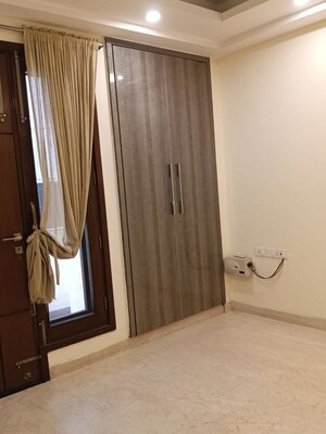 Building Lobby in 3 BHK Builder Floor at Kailash Hills – for Rent