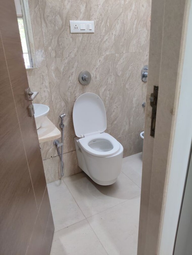 Bathroom, platinum-53-west 2 Bedroom 600 Sq.Ft. Apartment In Andheri West Mumbai 10583804