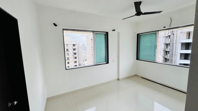 Room, sushanku-avenue-36 1 Bedroom 500 Sq.Ft. Apartment In Goregaon West Mumbai 10583814