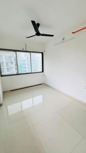 Room in 1 BHK Apartment at Sushanku Avenue 36, Goregaon West – for Rent