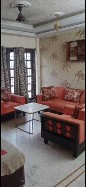 Living Room in 2 BHK Builder Floor at Dlf City Phase 3 – for Rent