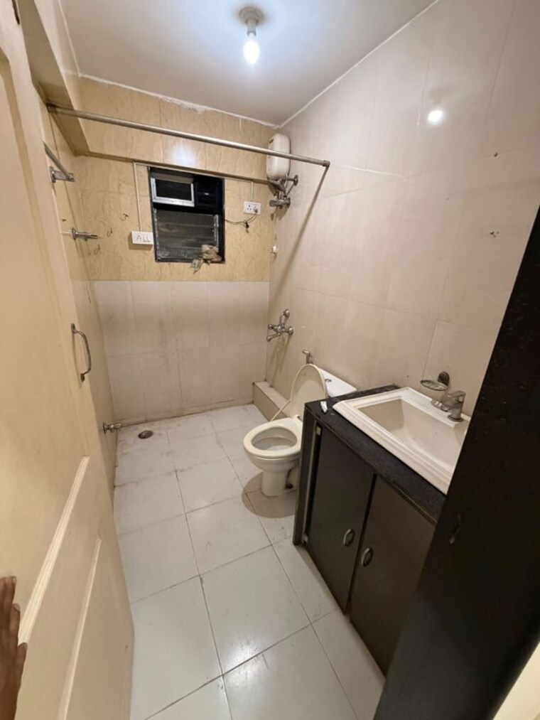 Bathroom, mohili 3 Bedroom 975 Sq.Ft. Apartment In Mohili Mumbai 10583825