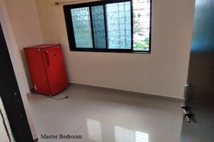 Master Bedroom in 2 BHK Apartment at Thite Nagar – for Rent