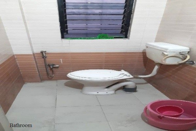 Bathroom, thite nagar 2 Bedroom 825 Sq.Ft. Apartment In Thite Nagar Pune 10583827