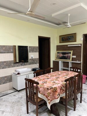 3 BHK Builder Floor For Rent in Aerocity