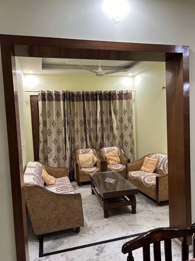 Living Room, aerocity 3 Bedroom 200 Sq.Yd. Builder Floor In Aerocity Mohali 10583852