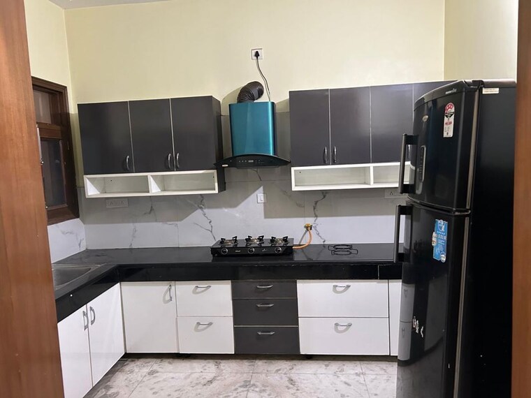 Kitchen, aerocity 3 Bedroom 200 Sq.Yd. Builder Floor In Aerocity Mohali 10583852