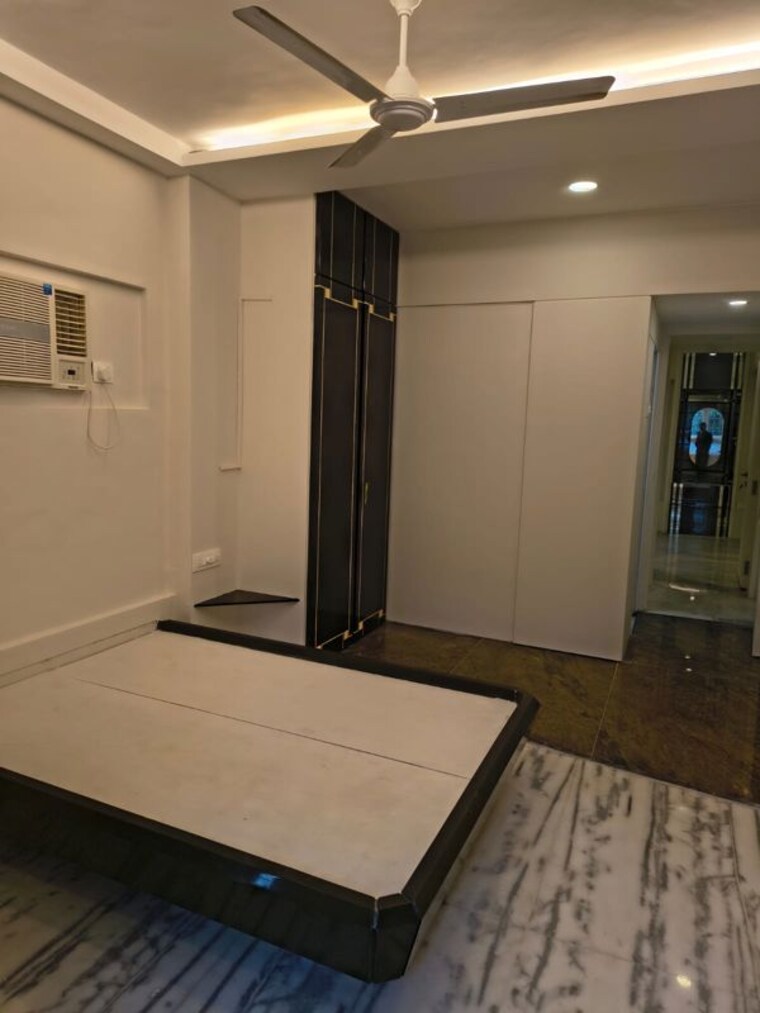 Bedroom, bandra west 3 Bedroom 1300 Sq.Ft. Apartment In Bandra West Mumbai 10583880