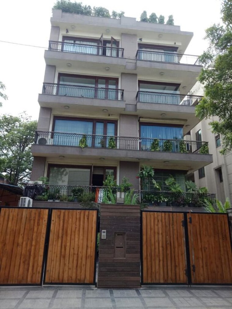 Exterior View, new friends colony 4 Bedroom 508 Sq.Yd. Builder Floor In New Friends Colony Delhi 10583888