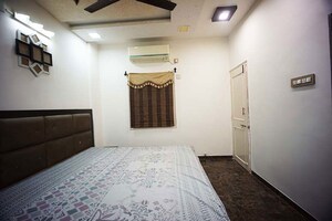 Bedroom in 3 BHK Apartment at Thaltej – for Sale