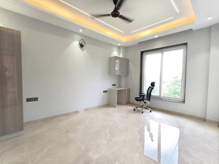 Room, amrapali-verona-heights 4 Bedroom 2135 Sq.Ft. Apartment In Tech Zone 4 Greater Noida Greater Noida 10583915