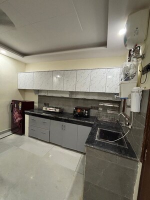 Kitchen in 1 BHK Builder Floor at Sector 46 – for Rent