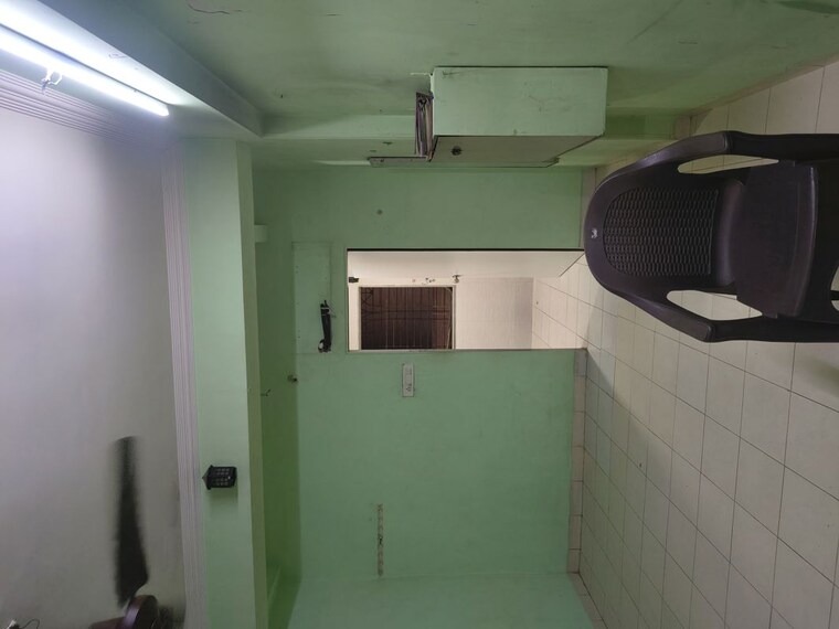Bathroom, vishwa-nagar-chs 1 Bedroom 450 Sq.Ft. Apartment In Ghatkopar East Mumbai 10583925