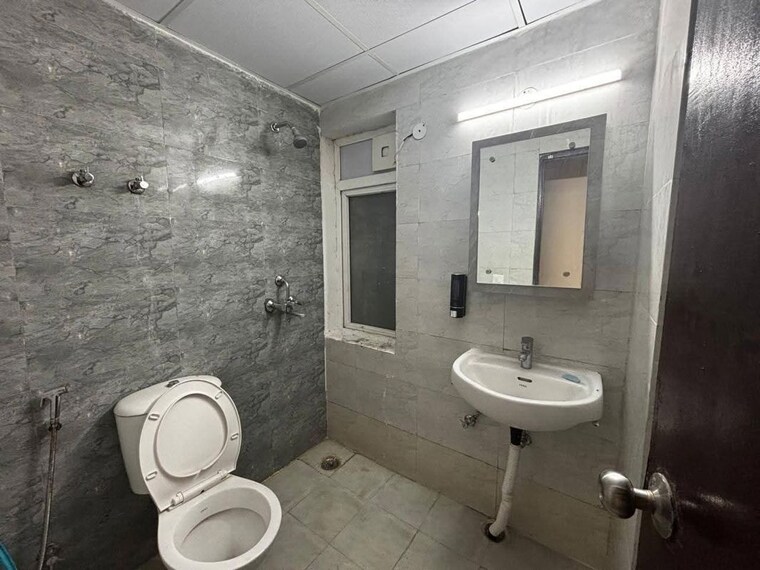 Bathroom, trident-embassy 2 Bedroom 950 Sq.Ft. Apartment In Sector 1 Greater Noida Greater Noida 10583972