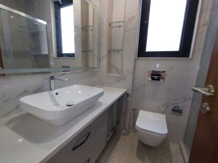 Team Area, greater kailash 3 Bedroom 1600 Sq.Ft. Builder Floor In Greater Kailash Delhi 10583977